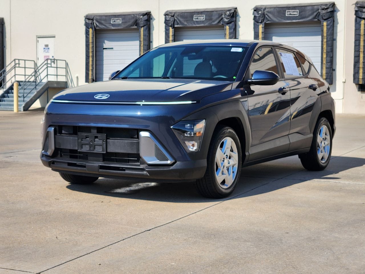 Used 2024 Denim Blue Pearl Hyundai SE image 2