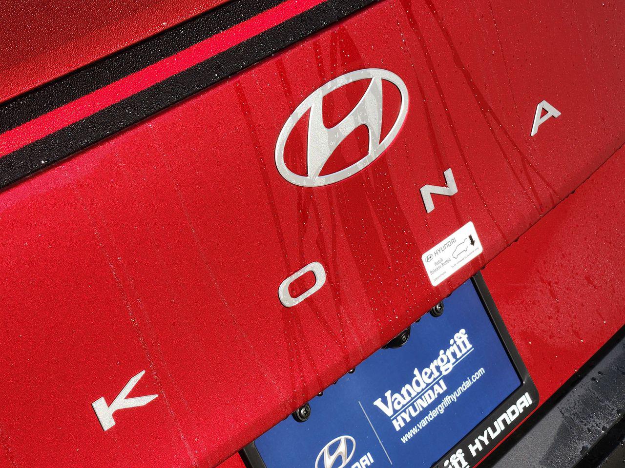 New 2026 R2P Red Hyundai SEL Sport FWD image 8