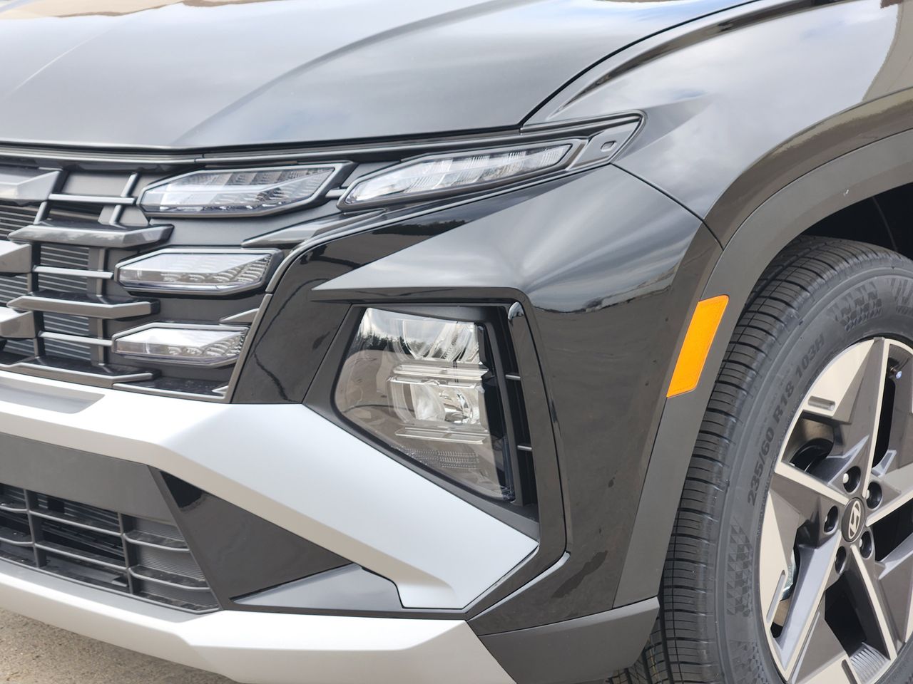 New 2026 S3B Black Hyundai SEL FWD image 6