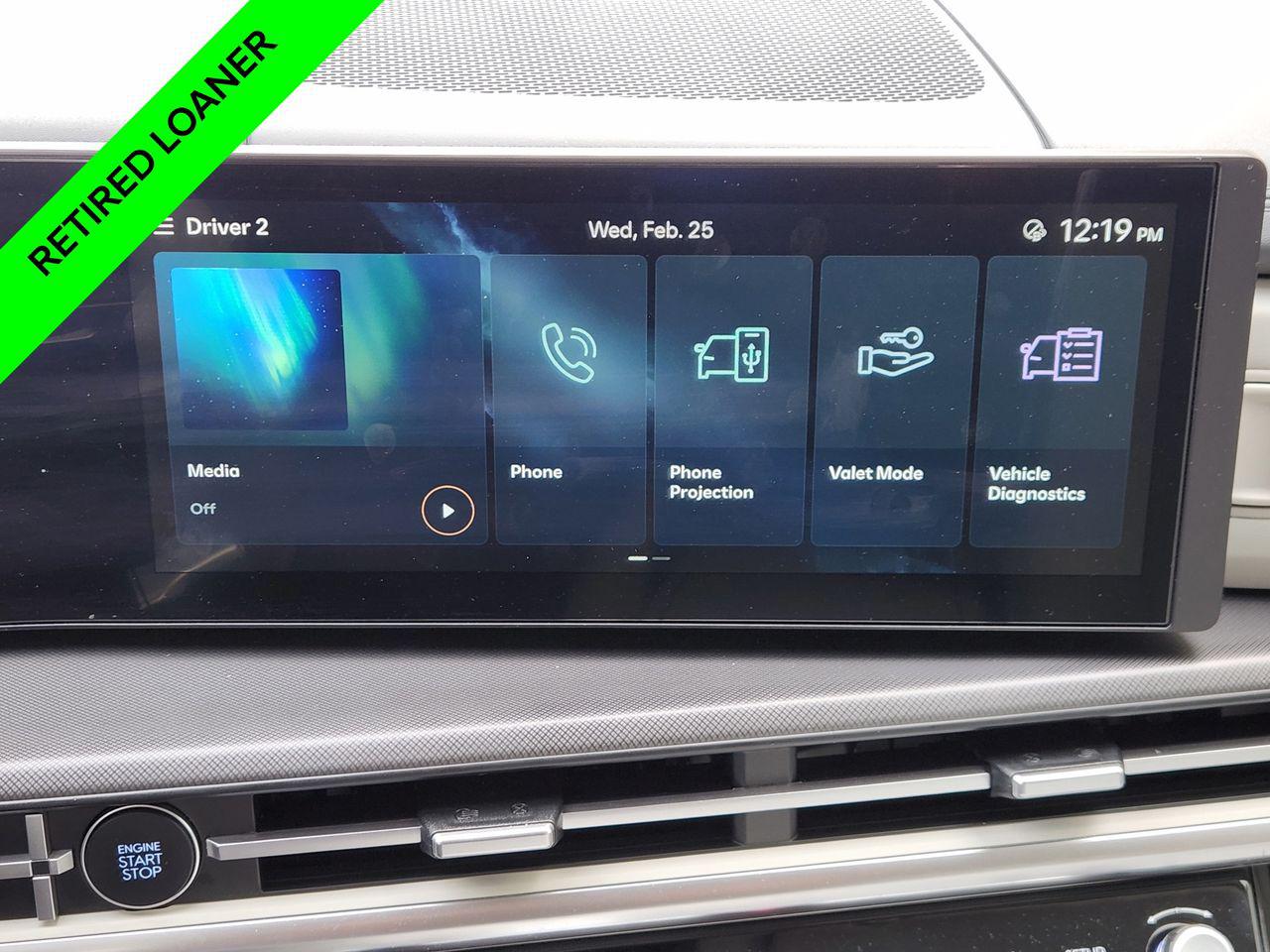 New 2025 R2T Silver Hyundai SEL FWD image 14