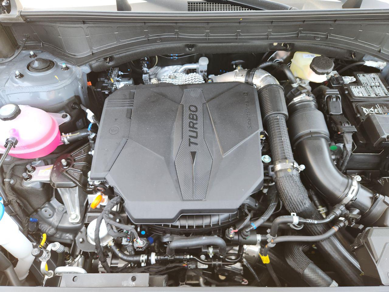 New 2026 Ecotronic Gray Hyundai Limited FWD image 33