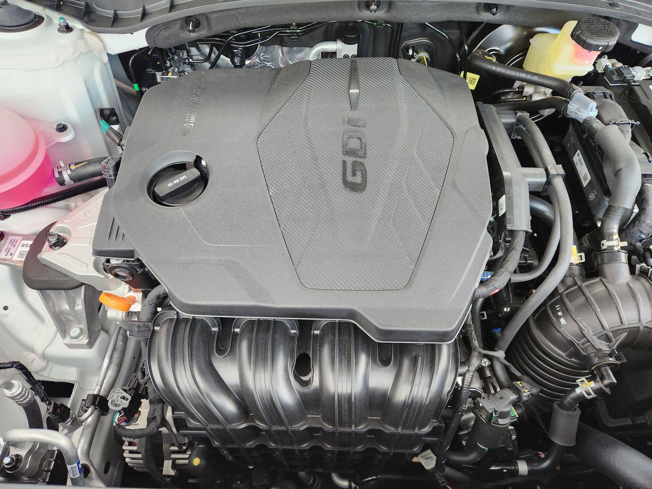 New 2026 SAW White Hyundai SEL FWD image 29