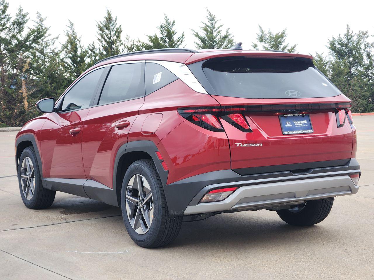 New 2026 R2P Red Hyundai SEL FWD image 3