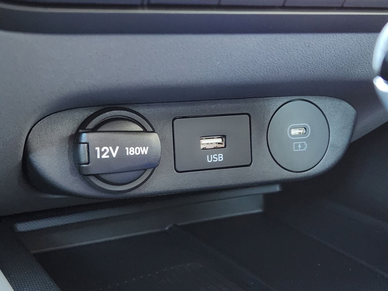 New 2026 W6H White Hyundai SEL Sport image 19