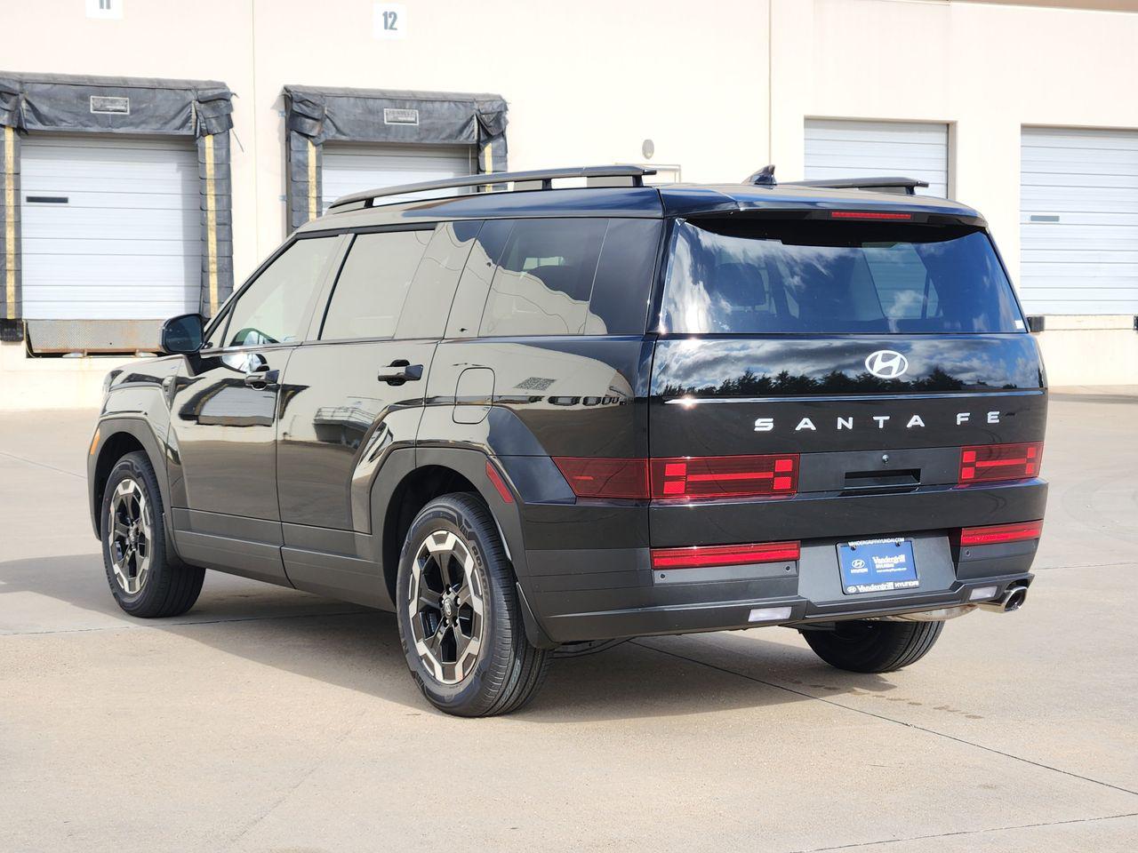 New 2026 Phantom Black Hyundai SEL FWD image 3