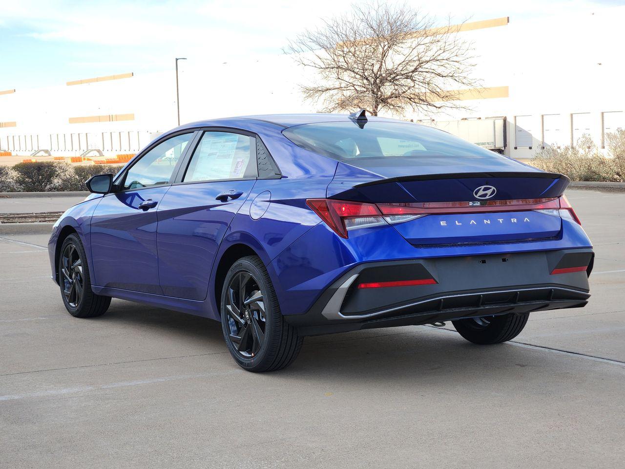 New 2026 YP5 Blue Hyundai SEL Sport image 3