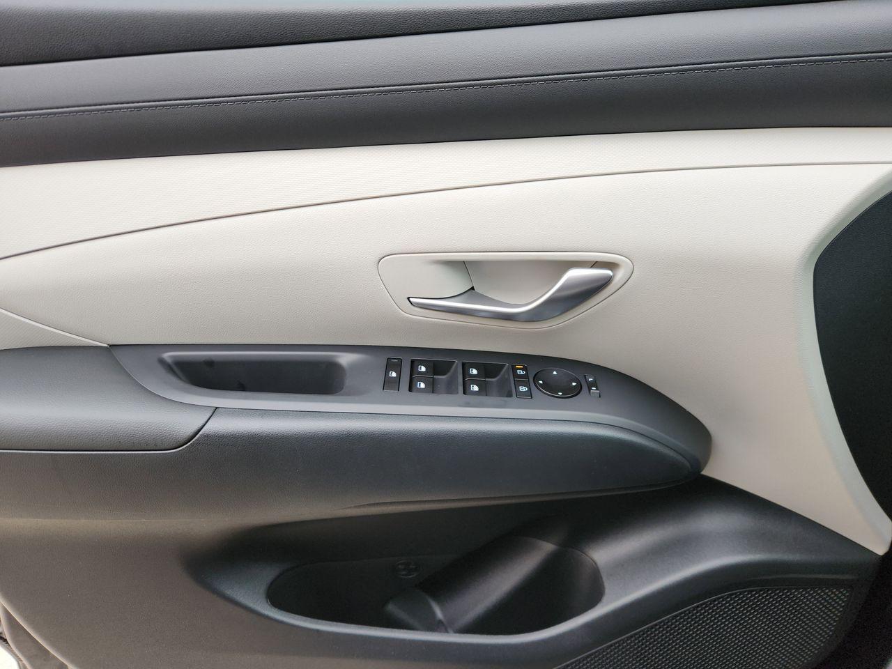 New 2026 Phantom Black Hyundai SEL FWD image 23