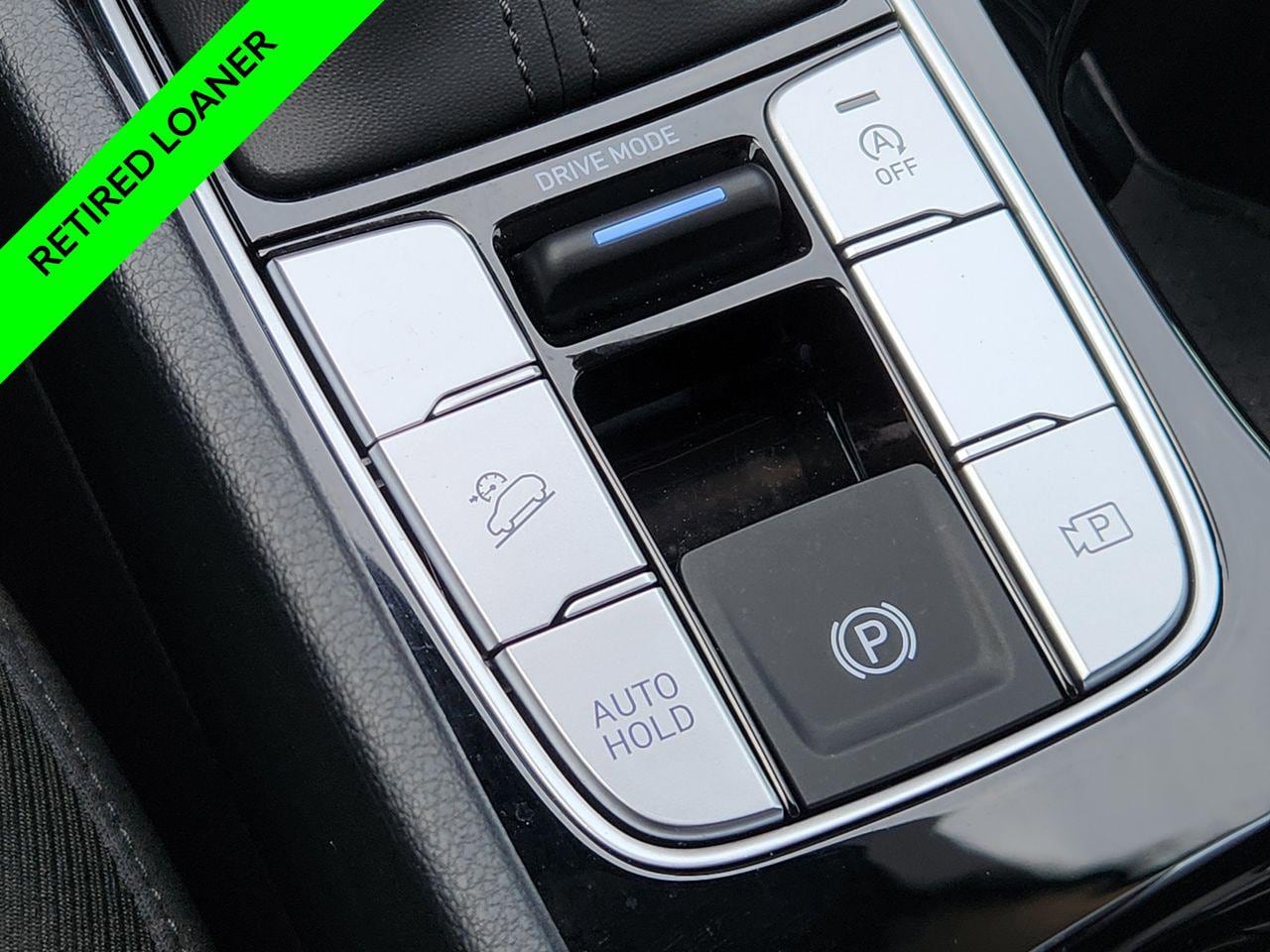 New 2026 W6H White Hyundai SEL FWD image 20