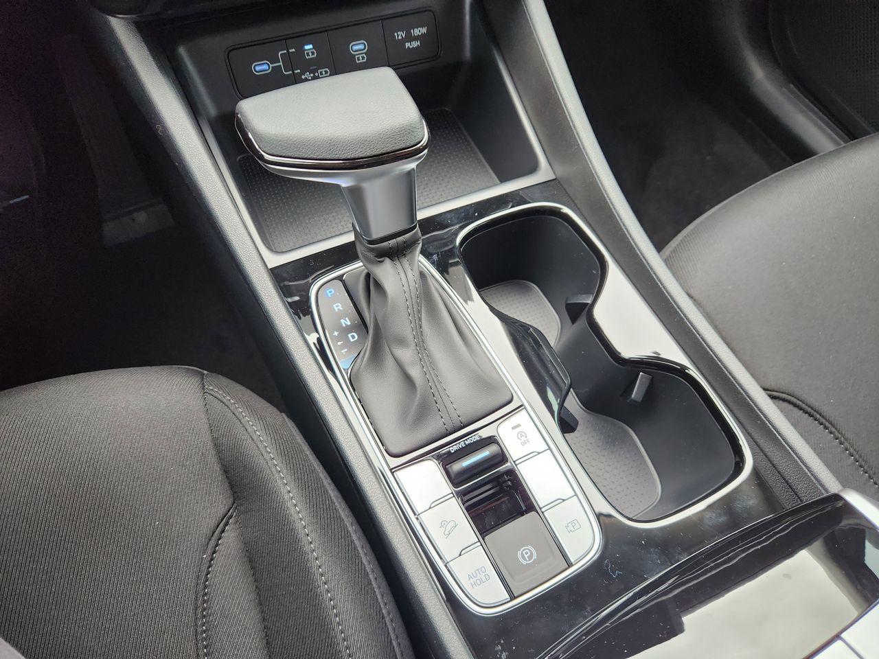 New 2026 W6H White Hyundai SEL FWD image 17