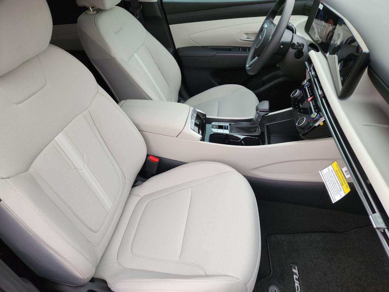 New 2026 S3B Black Hyundai SEL FWD image 10