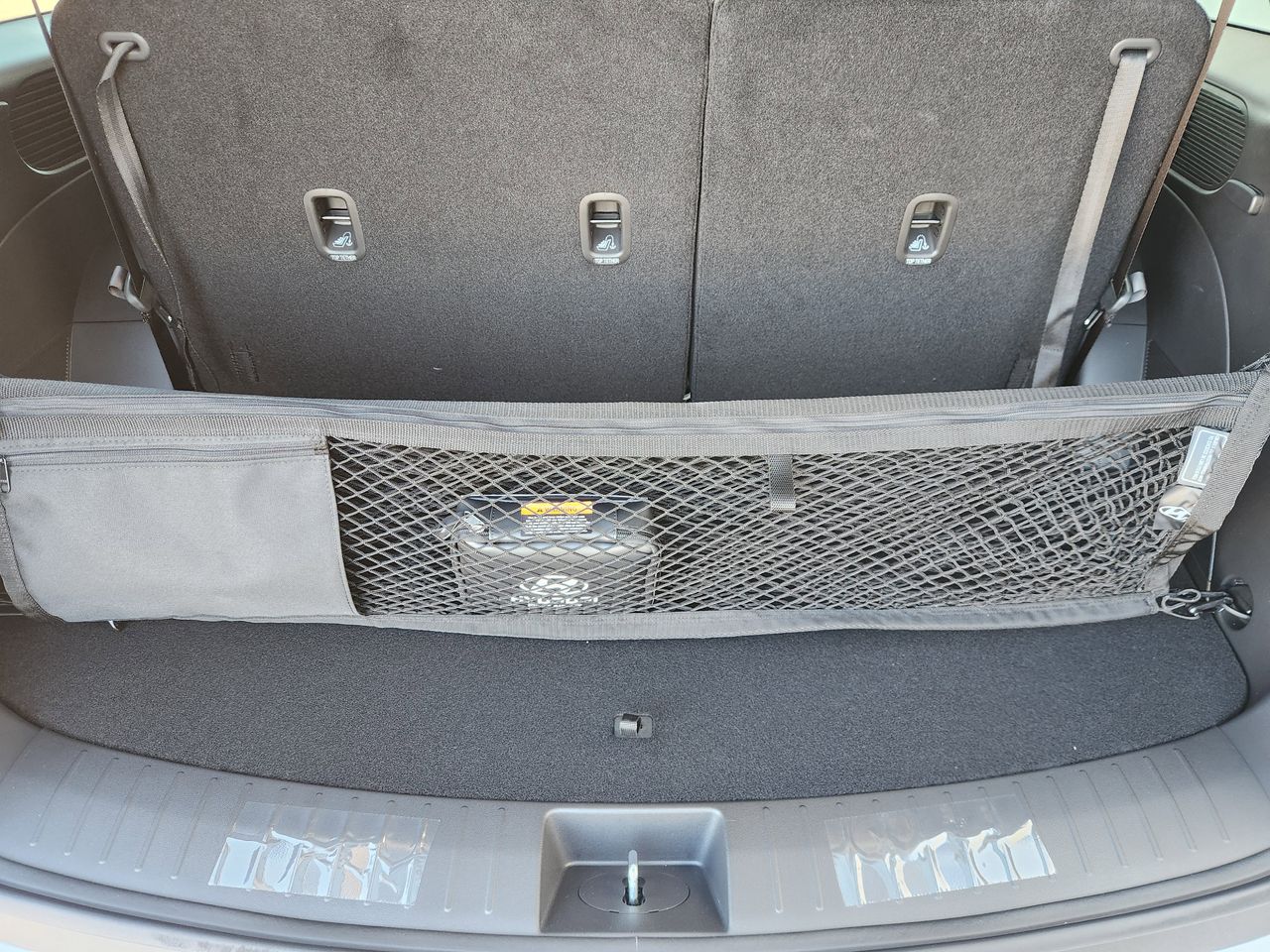 New 2026 WC9 White Hyundai SEL FWD image 30