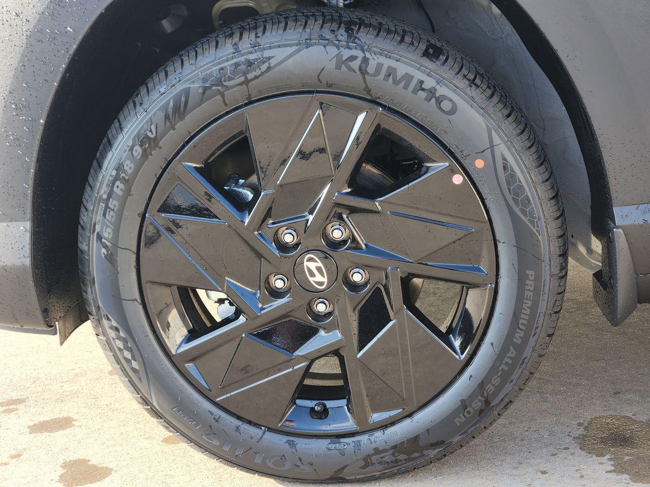 New 2026 C5G Gray Hyundai SEL Sport FWD image 7