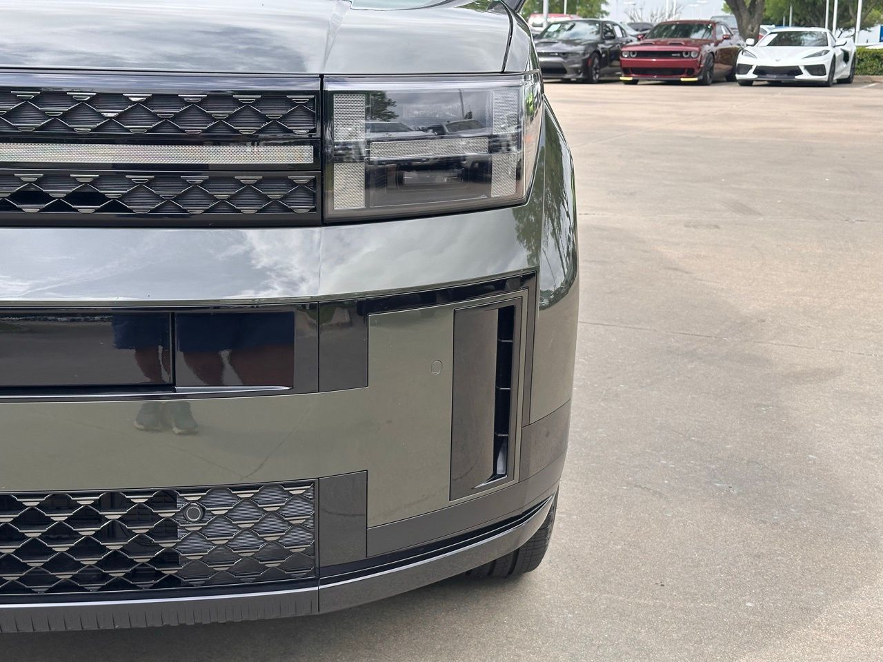 Certified Used 2026 Rockwood Green Hyundai Calligraphy image 4