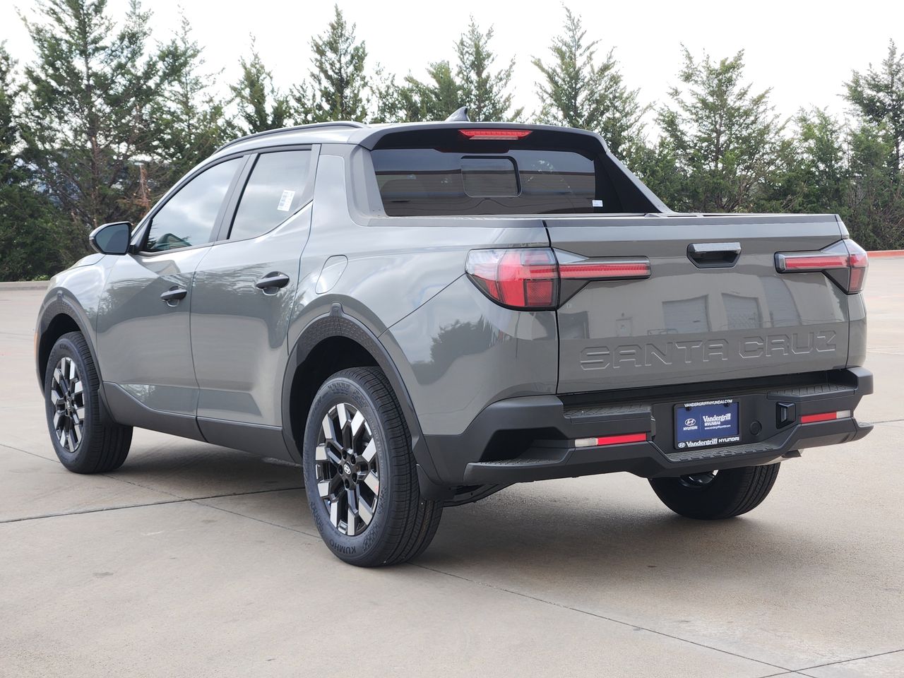 New 2026 NT2 Gray Hyundai SEL Activity FWD image 3