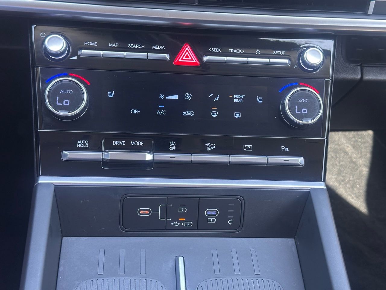 Used 2025 R2T Silver Hyundai SEL image 33