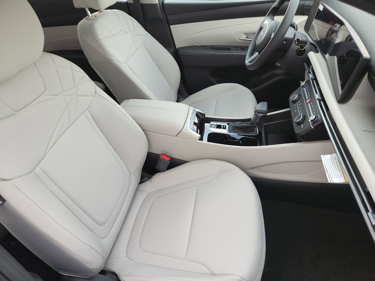 New 2026 W6H White Hyundai SE FWD image 10