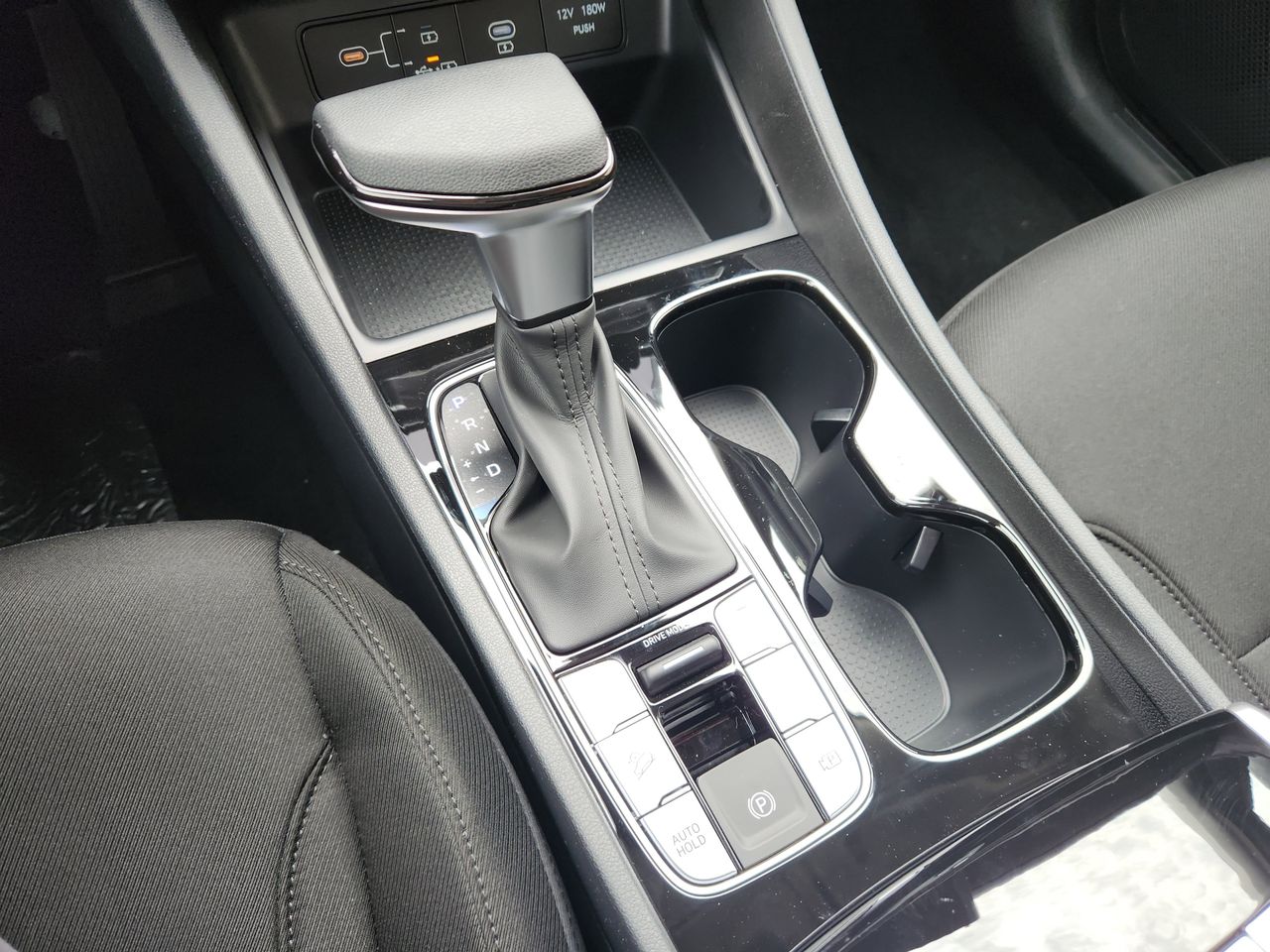 New 2026 S3B Black Hyundai SEL FWD image 18