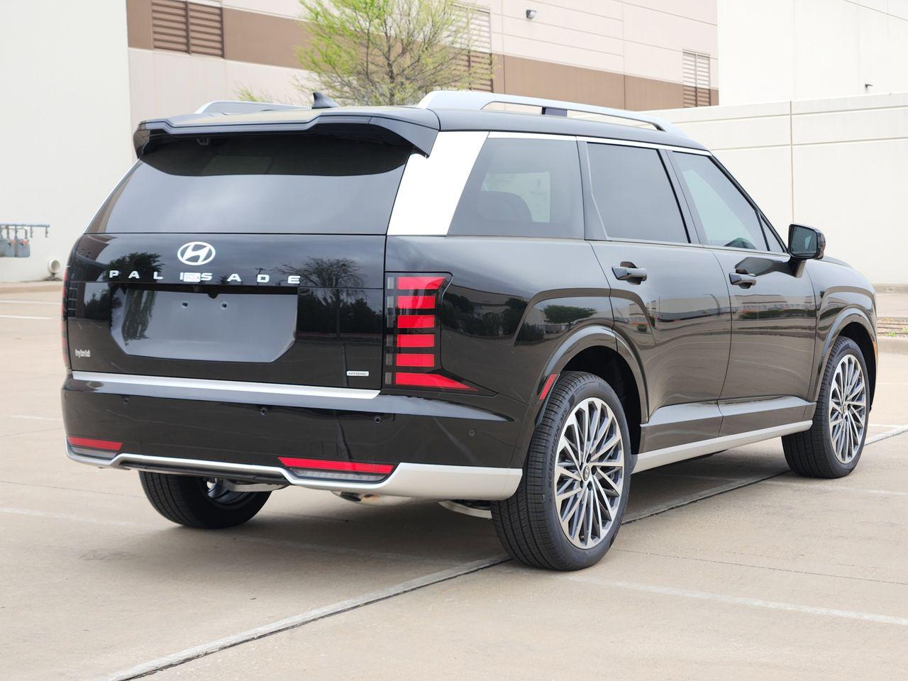 New 2026 Abyss Black Pearl Hyundai Calligraphy image 4