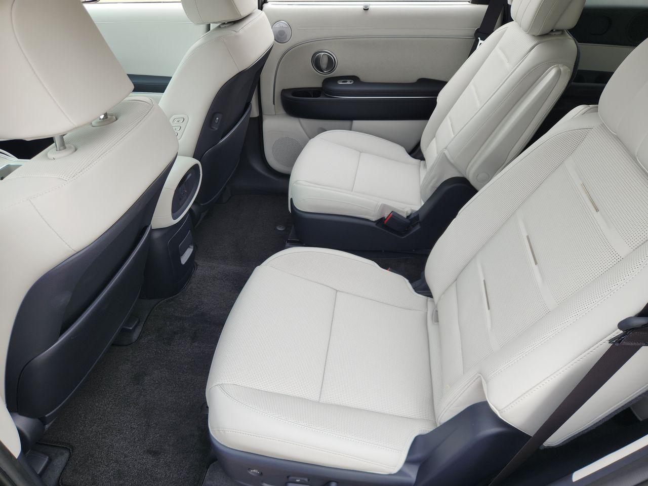 New 2027 Robust Emerald Pearl Hyundai Calligraphy AWD image 30
