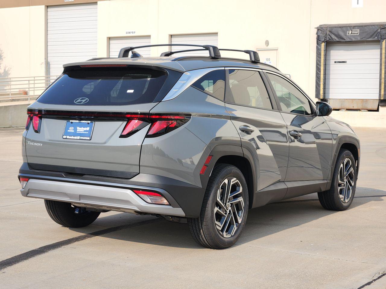 New 2026 Hampton Gray Hyundai SEL Plus FWD image 4