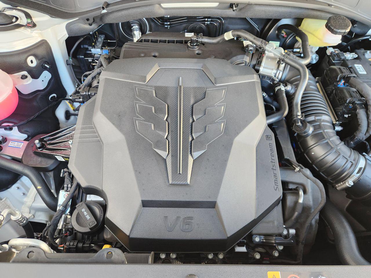 New 2026 WC9 White Hyundai Calligraphy FWD image 29