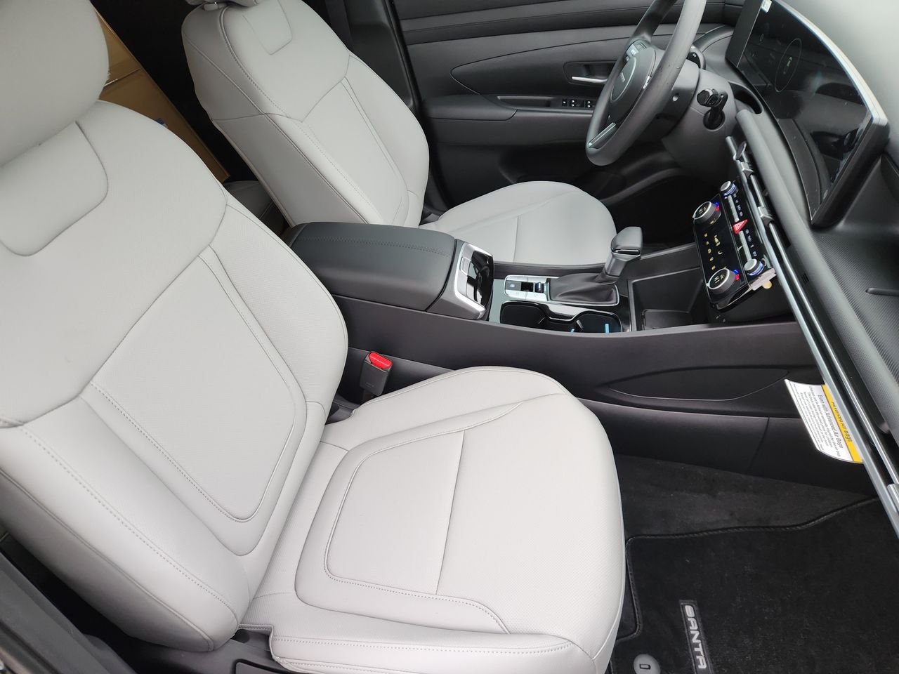 New 2026 S3B Black Hyundai SEL Activity FWD image 10