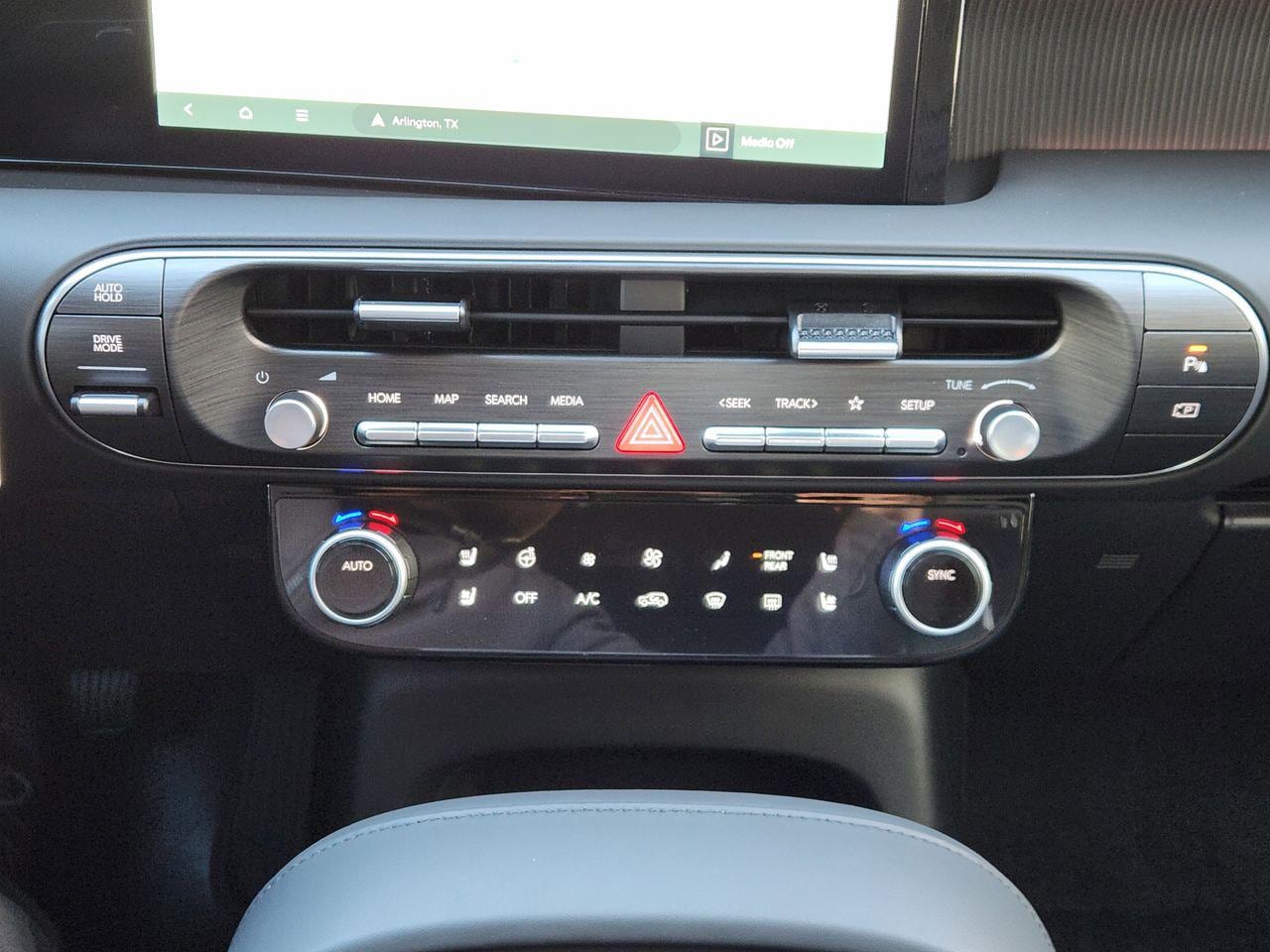 New 2026 T2X Silver Hyundai Calligraphy FWD image 15