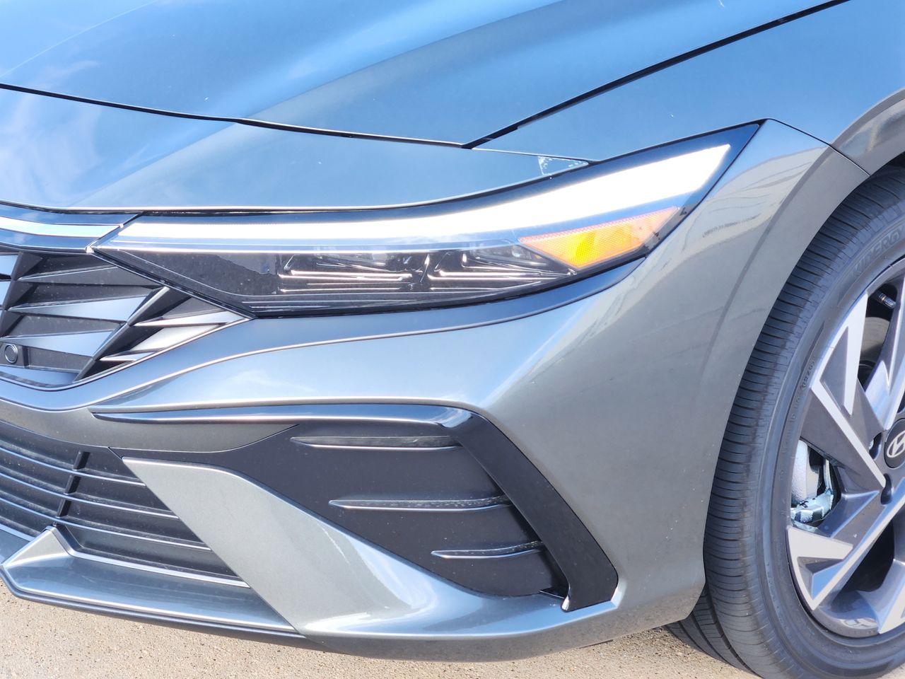 New 2026 Amazon Gray Hyundai Limited image 6