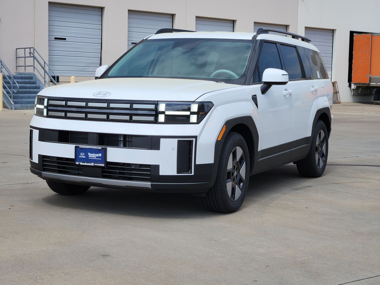 New 2026 W6H White Hyundai SEL image 2