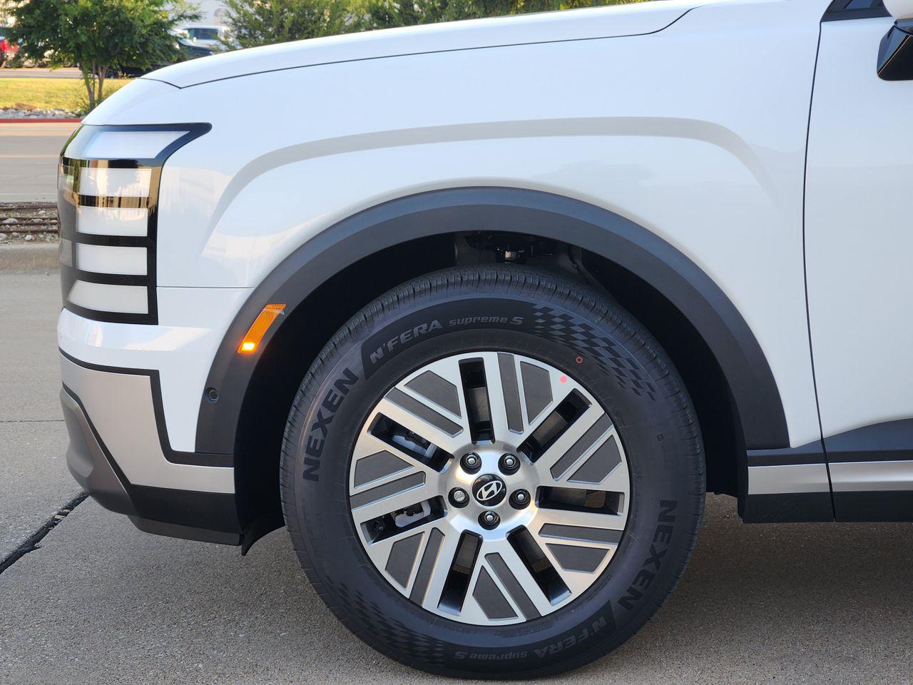 New 2026 Creamy White Pearl Hyundai SEL Premium 7P image 5