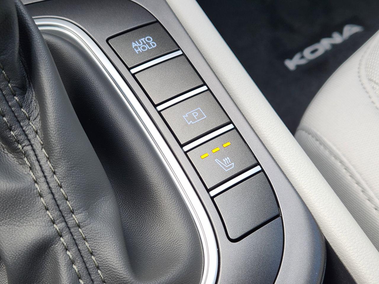 New 2026 Atlas White Hyundai SEL Sport FWD image 19