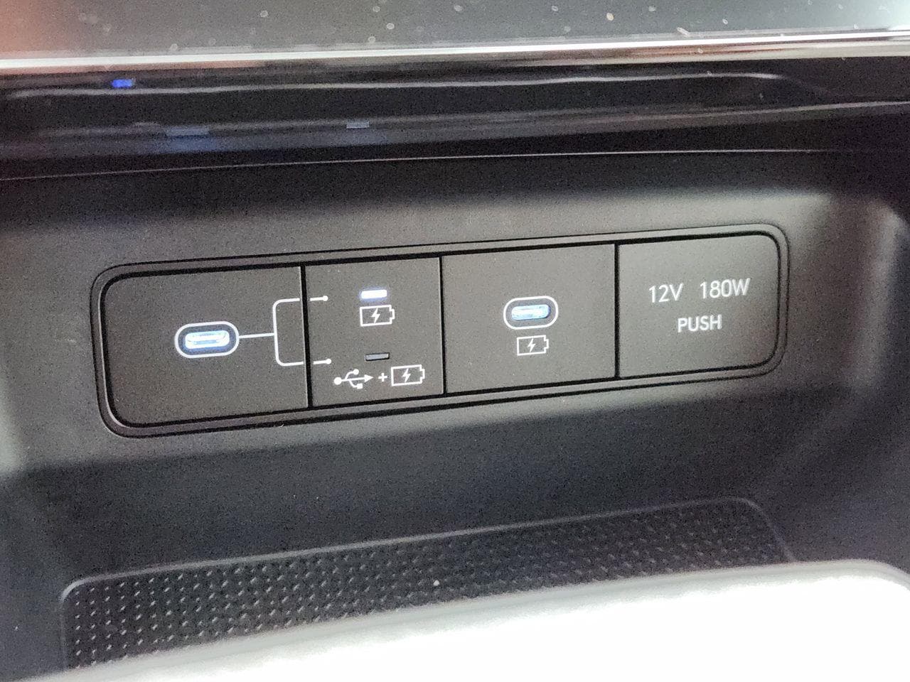 New 2026 Hampton Gray Hyundai SEL FWD image 18