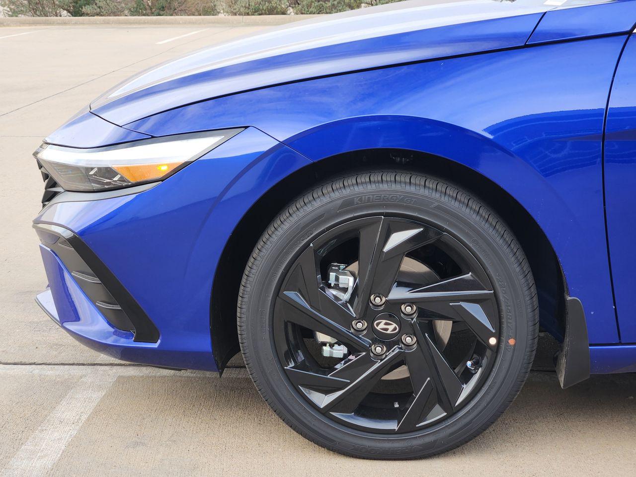 New 2026 YP5 Blue Hyundai SEL Sport Premium image 5