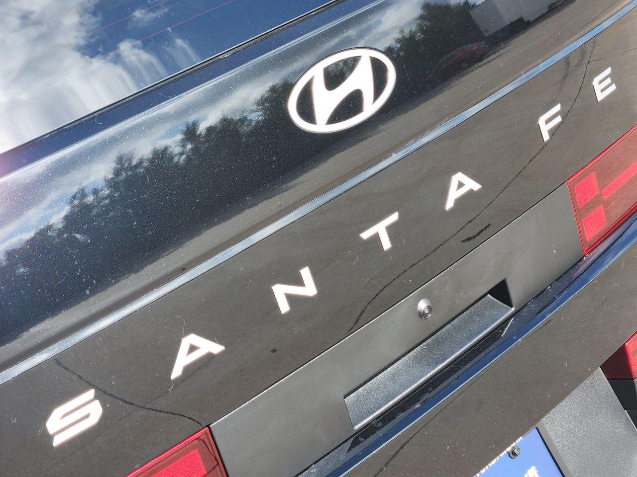 New 2026 Phantom Black Hyundai SEL FWD image 8