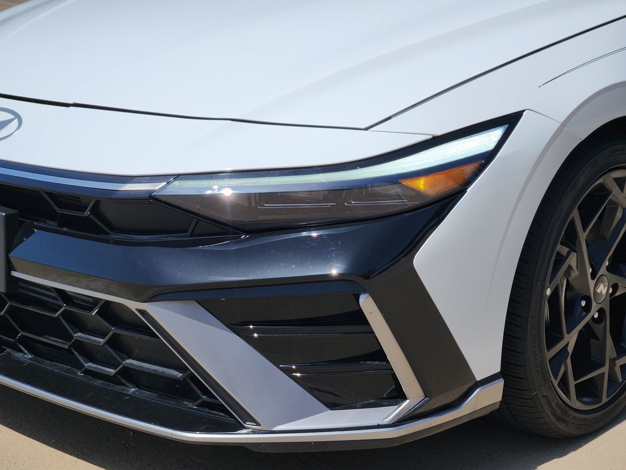 Used 2025 Atlas White Hyundai N Line image 6