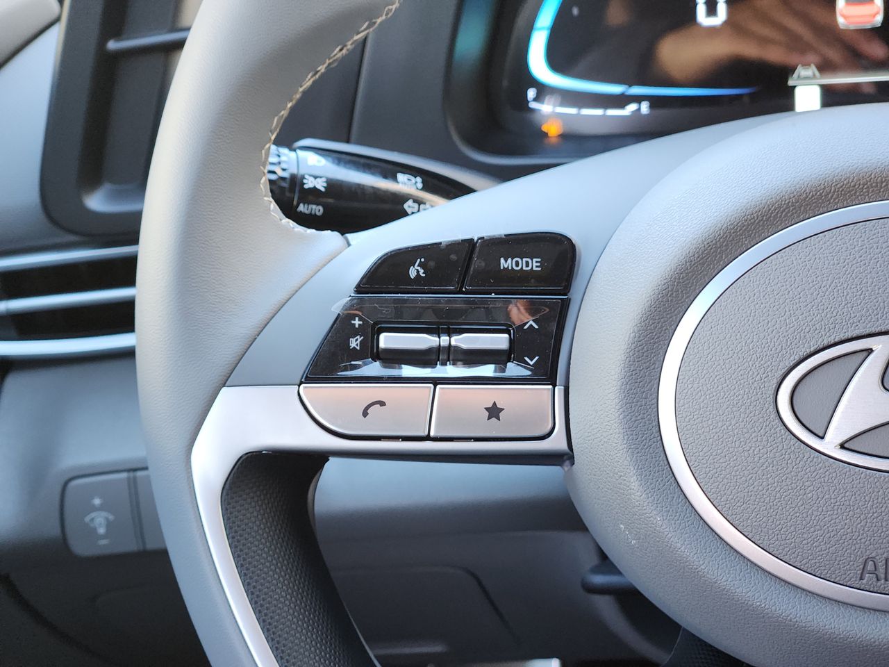 New 2026 W6H White Hyundai SEL Sport image 26