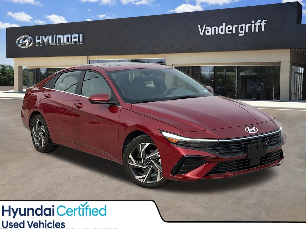 Certified 2025 Hyundai Elantra SEL Convenience Sedan