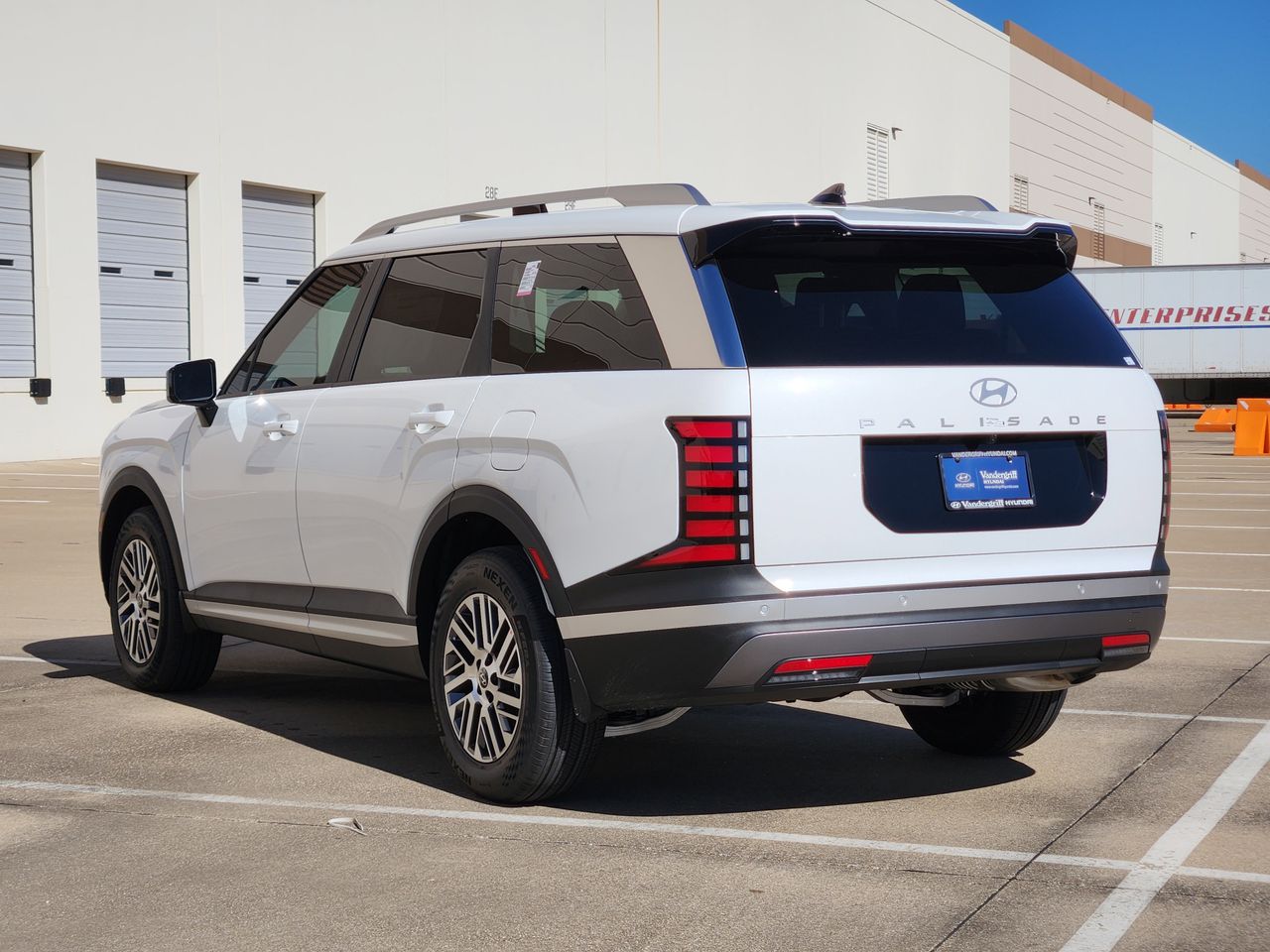 New 2026 WC9 White Hyundai SEL FWD image 3