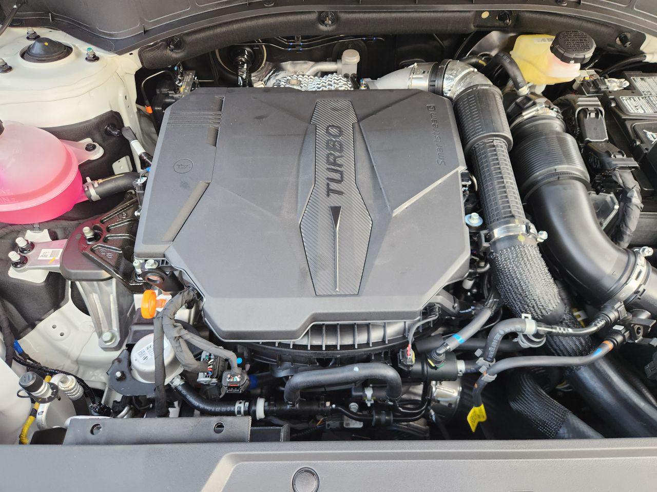 New 2027 Serenity White Hyundai SEL FWD image 30