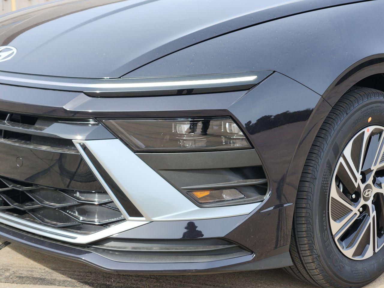 New 2026 Carbon Blue Hyundai Blue image 6