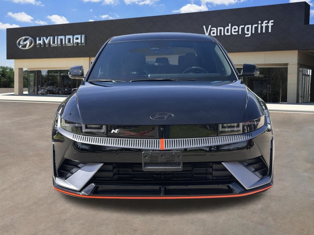 Used 2025 Abyss Black Hyundai Base image 5