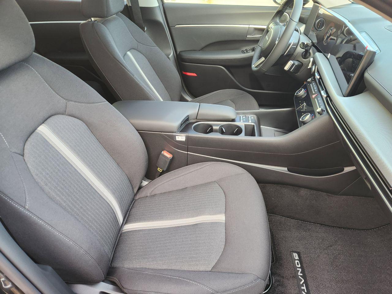 New 2026 T2G Gray Hyundai SEL Sport image 10