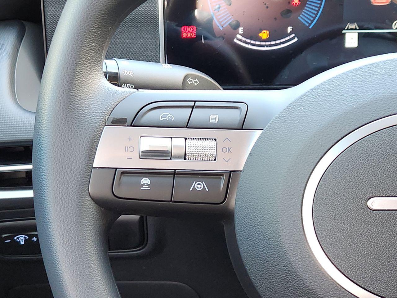 New 2026 R2T Silver Hyundai SEL FWD image 26