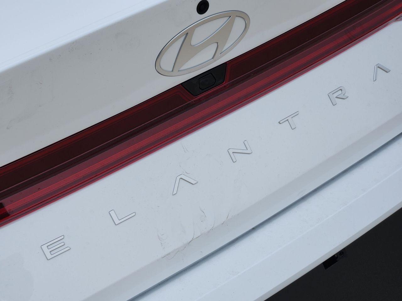 New 2026 W6H White Hyundai Blue image 8