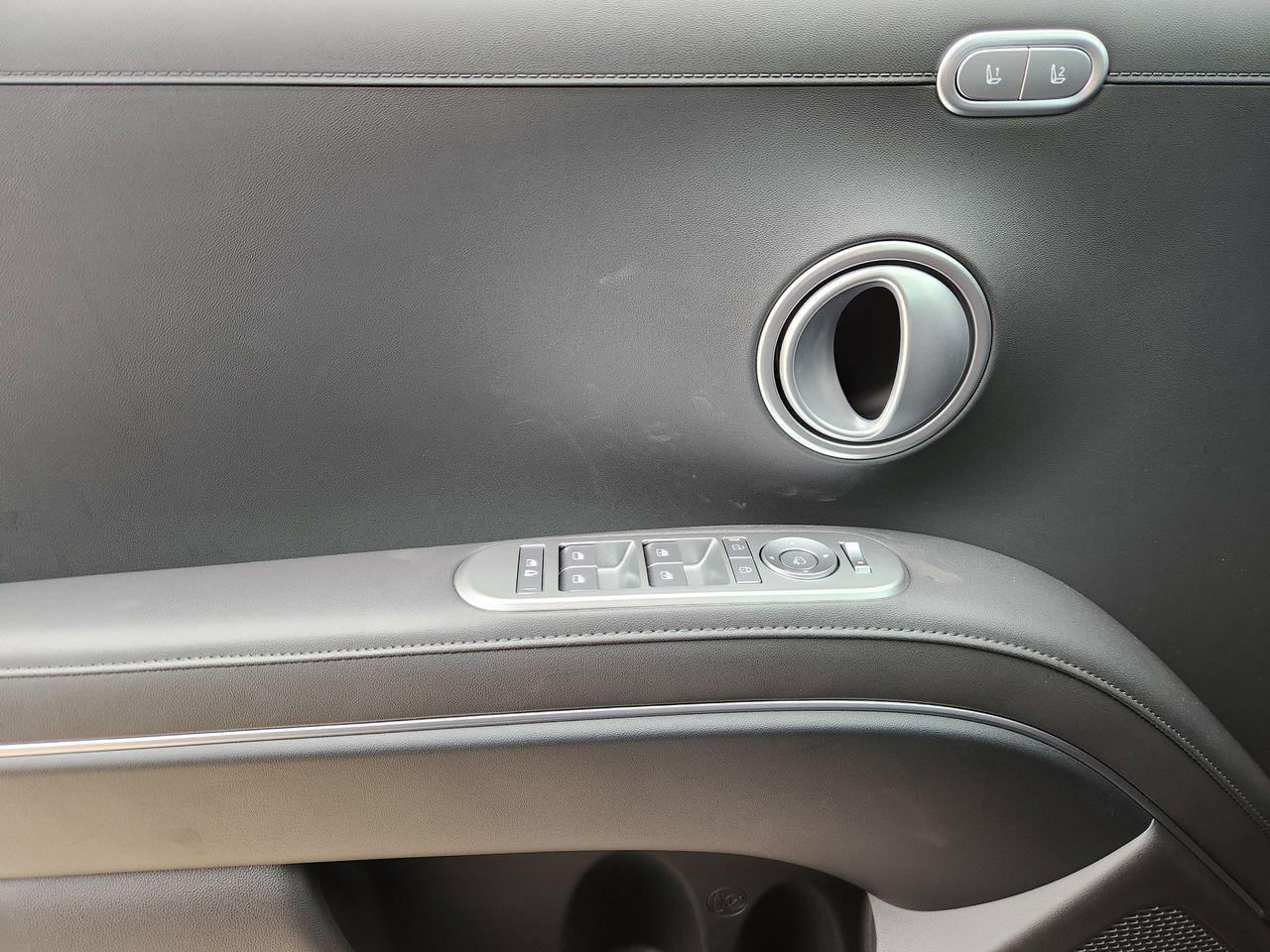 New 2026 CRP Brown Hyundai Limited FWD image 22