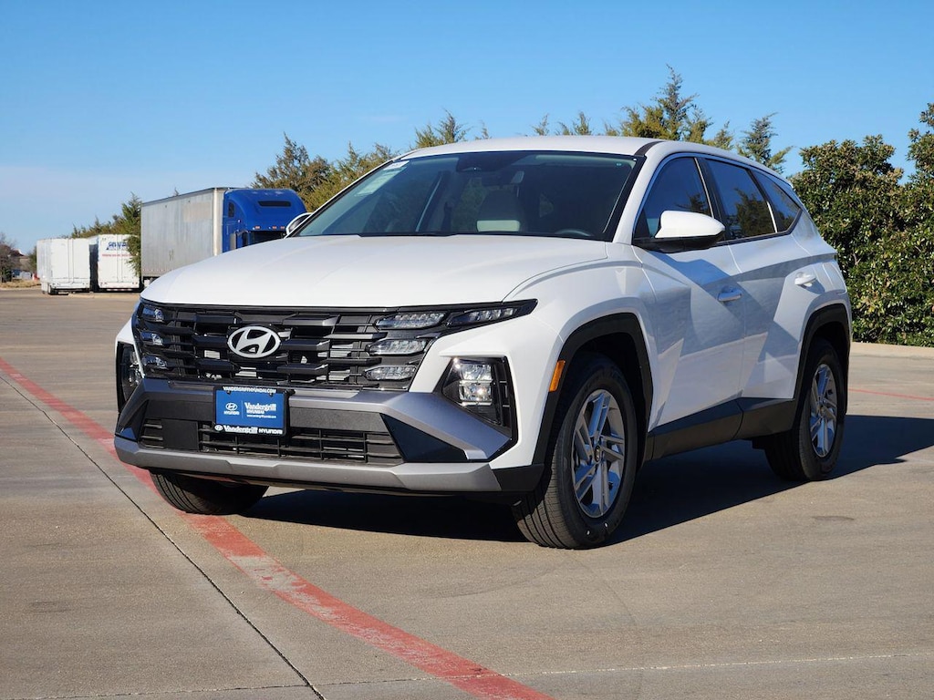 New 2026 Hyundai Tucson SE FWD SUV