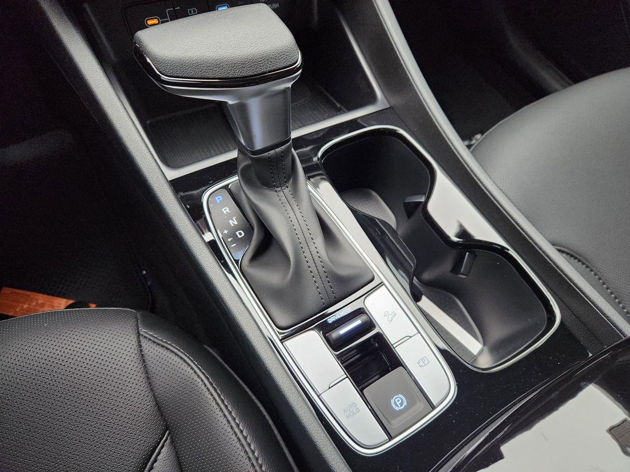 New 2026 S3B Black Hyundai SEL Activity FWD image 18