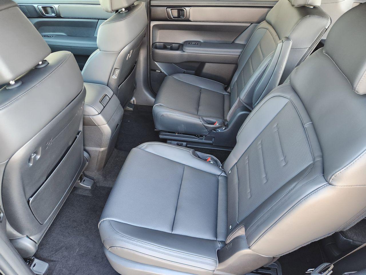 New 2026 S3B Black Hyundai Calligraphy FWD image 29