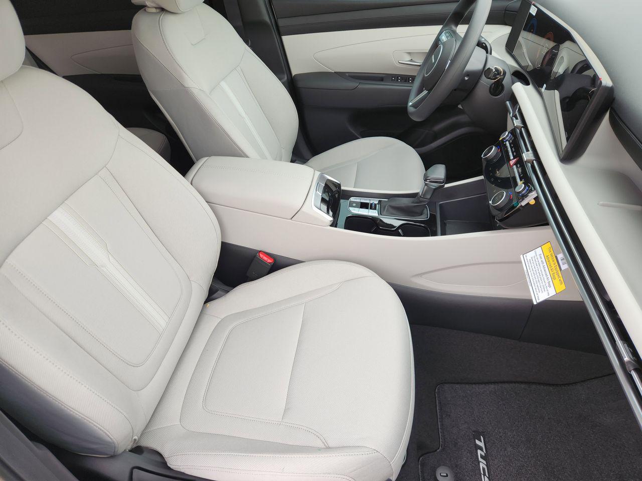 New 2026 W6H White Hyundai SEL FWD image 9