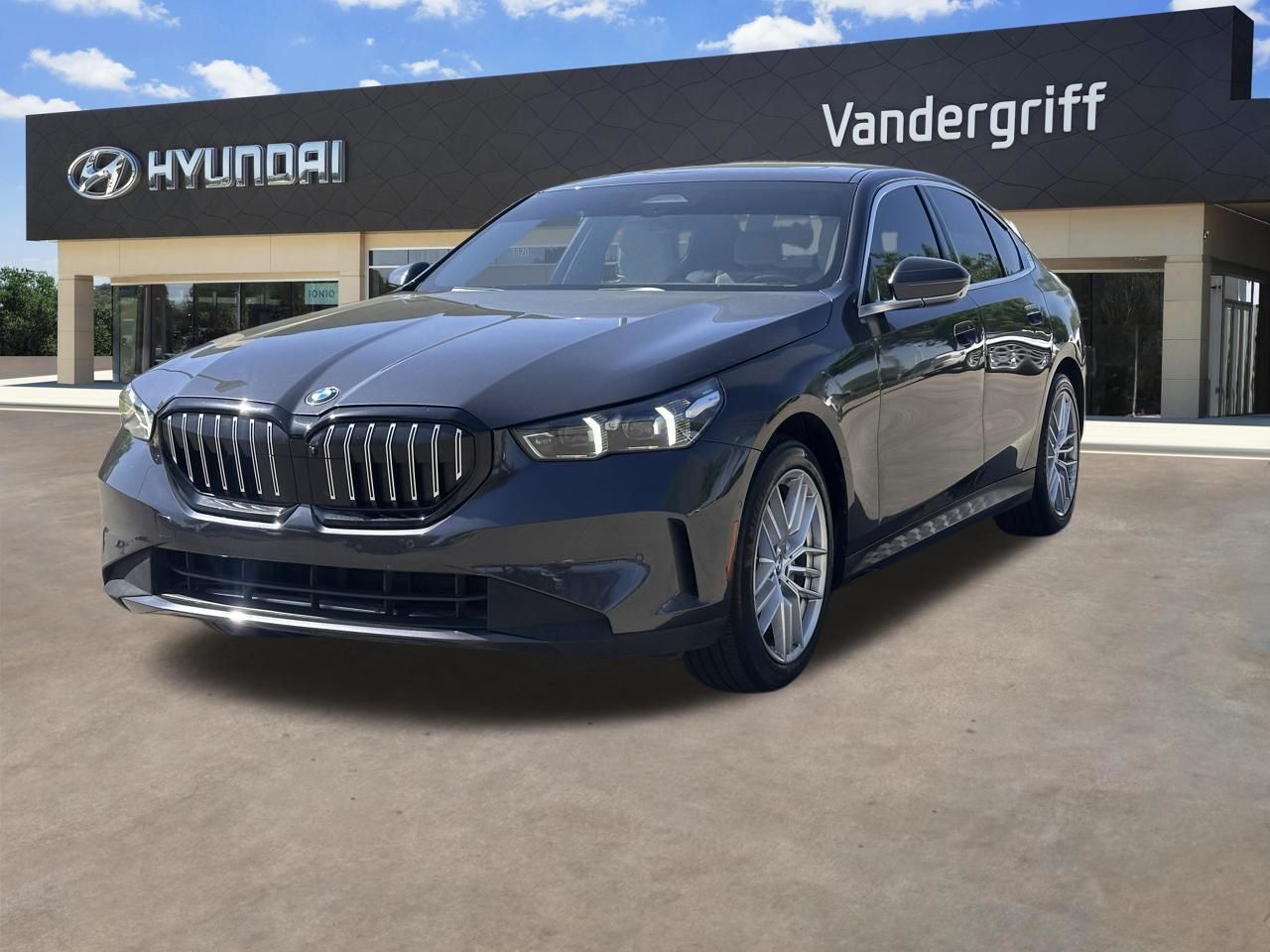 Used 2024 Dark Graphite BMW 530i image 6